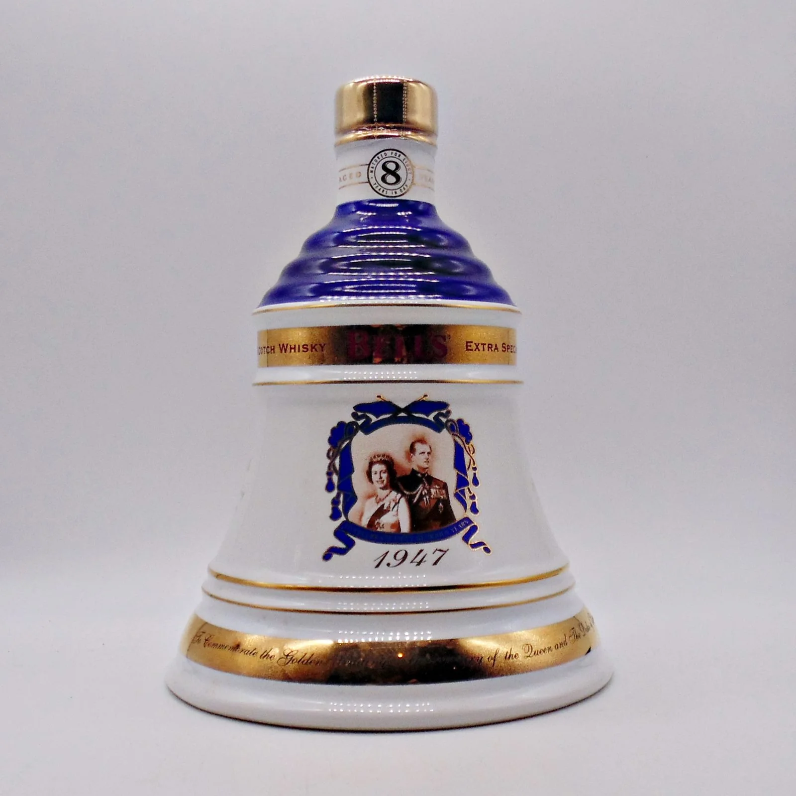 Bell's Royal Decanter 1997 To Commemorate Golden Wedding Anniversary Of Queen Elizabeth & Duke Of Edinburgh