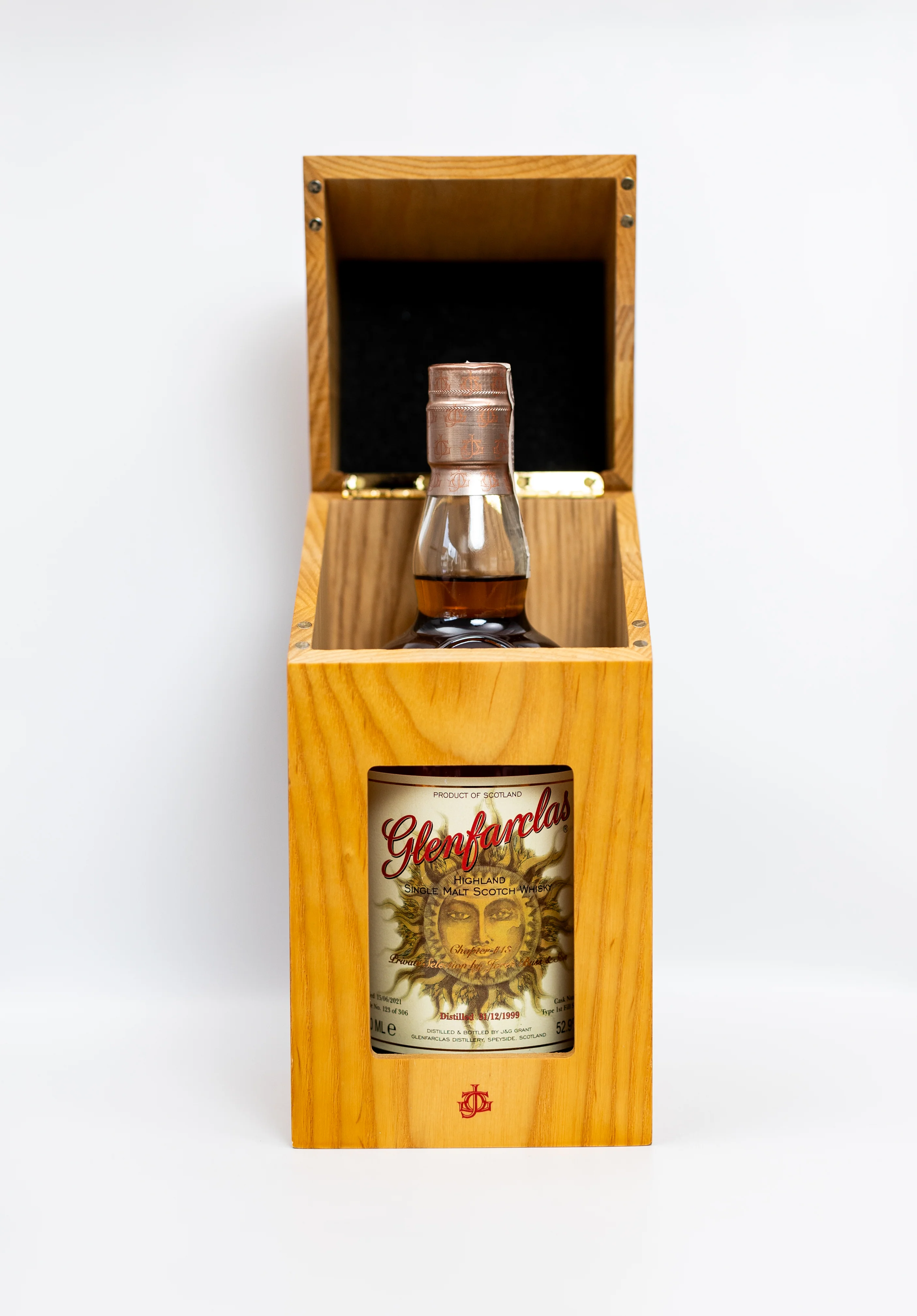 Glenfarclas 1999 Chapter #13 Family Cask (2021) Release (Cask #7500) - Image 4