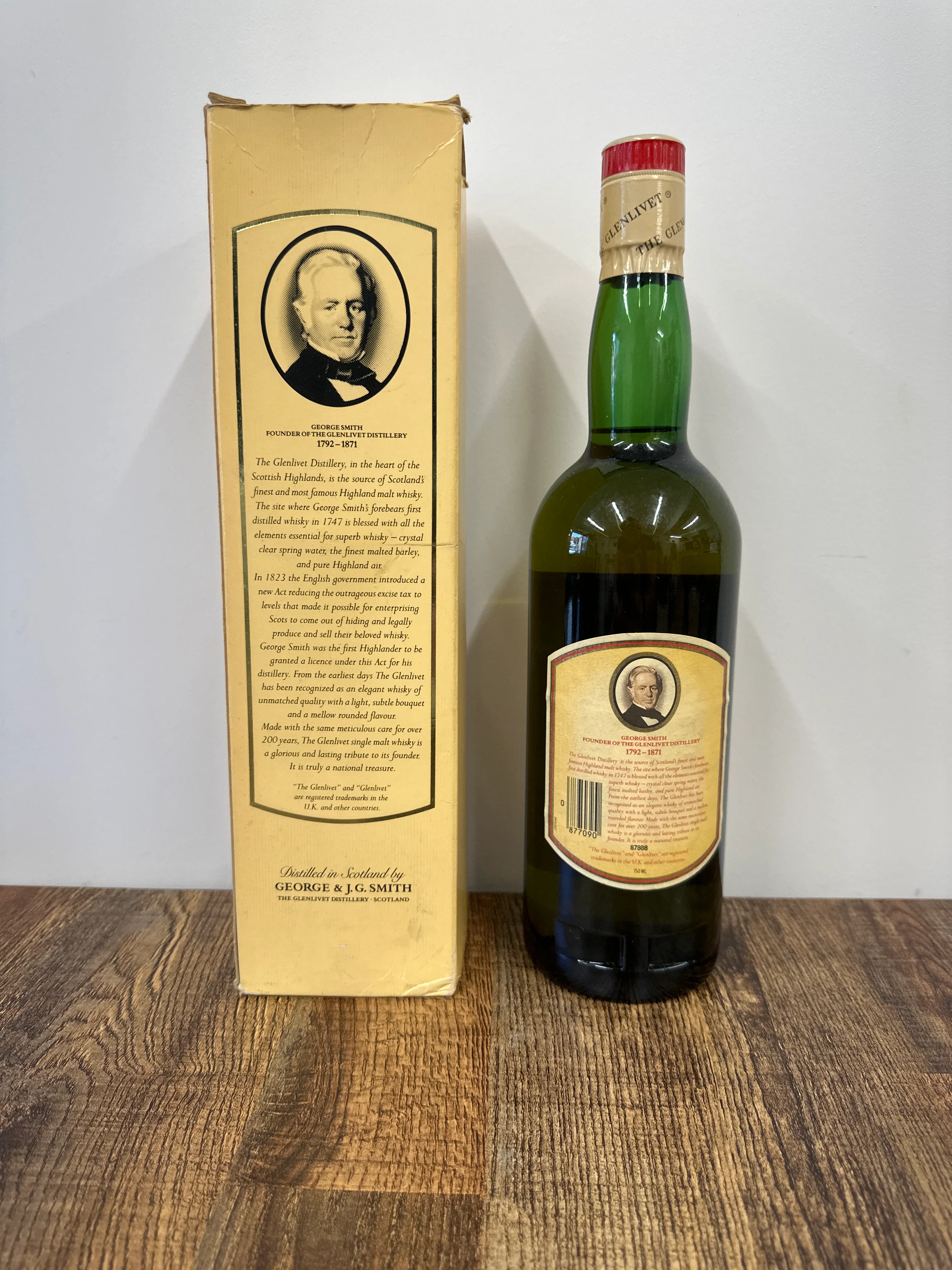 THE GLENLIVET 12 YEAR OLD GEORGE & J.G.SMITH'S 'UNHURRIED SINCE 1824' BOTTLING 1990S (70CL, 40%) - Image 2